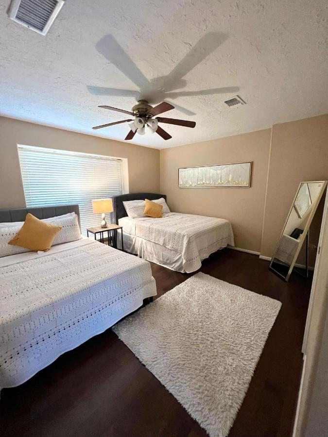 Centrally Located Houston Retreat! Sleeps 8, 10 Min To Downtown, Free Parking Buitenkant foto